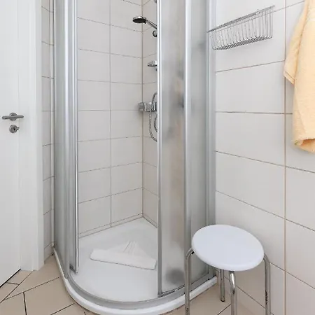 Haus Seeblick كاروليننسيل